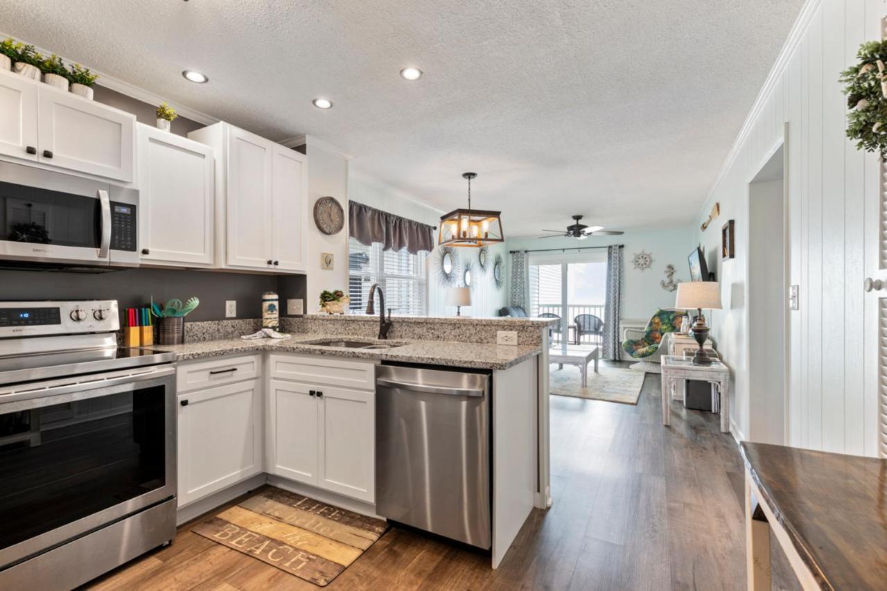 Bright And Sunny Condo With Stunning Oceanfront Myrtle Beach Eksteriør bilde